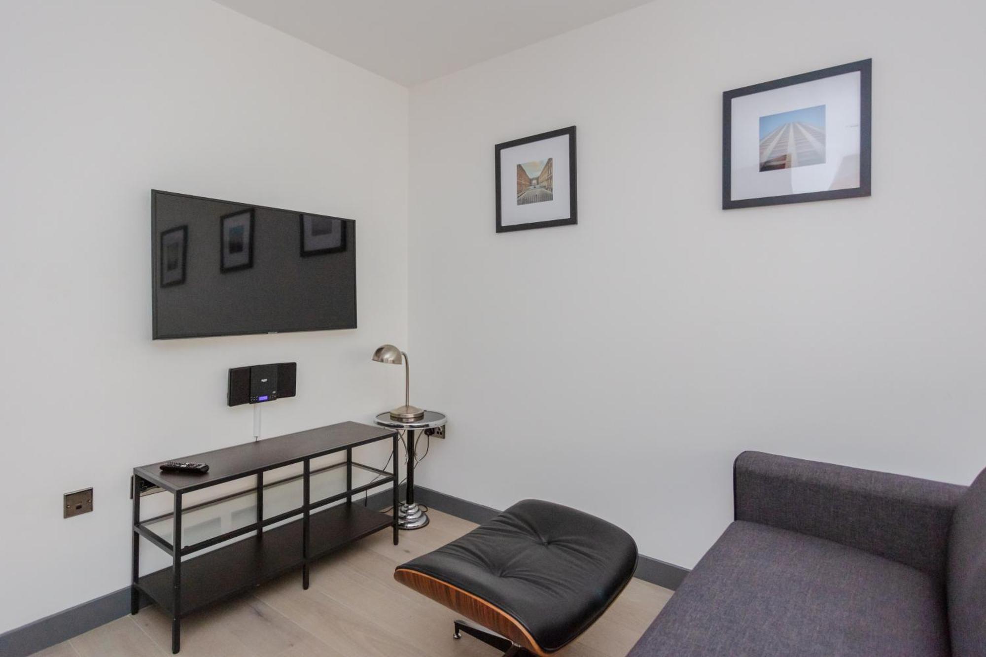 Stylish 1 Bedroom Apartment In Holborn In A Great Location Londres Exterior foto